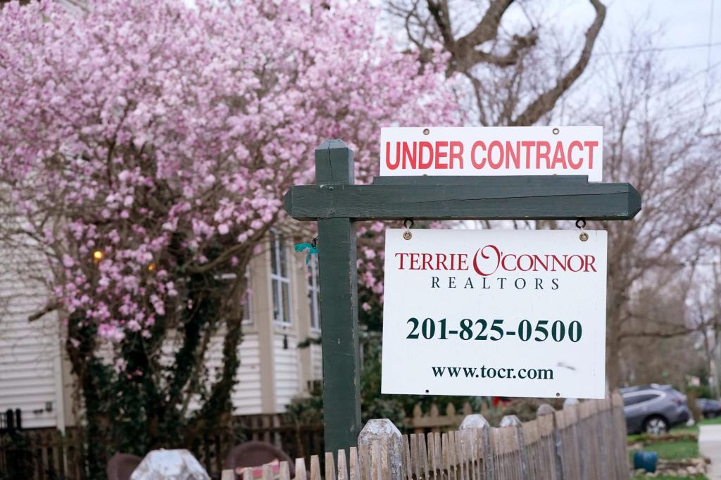 Spring Sale Sales Sales At the Terrible Start As April Sales fall more than expected