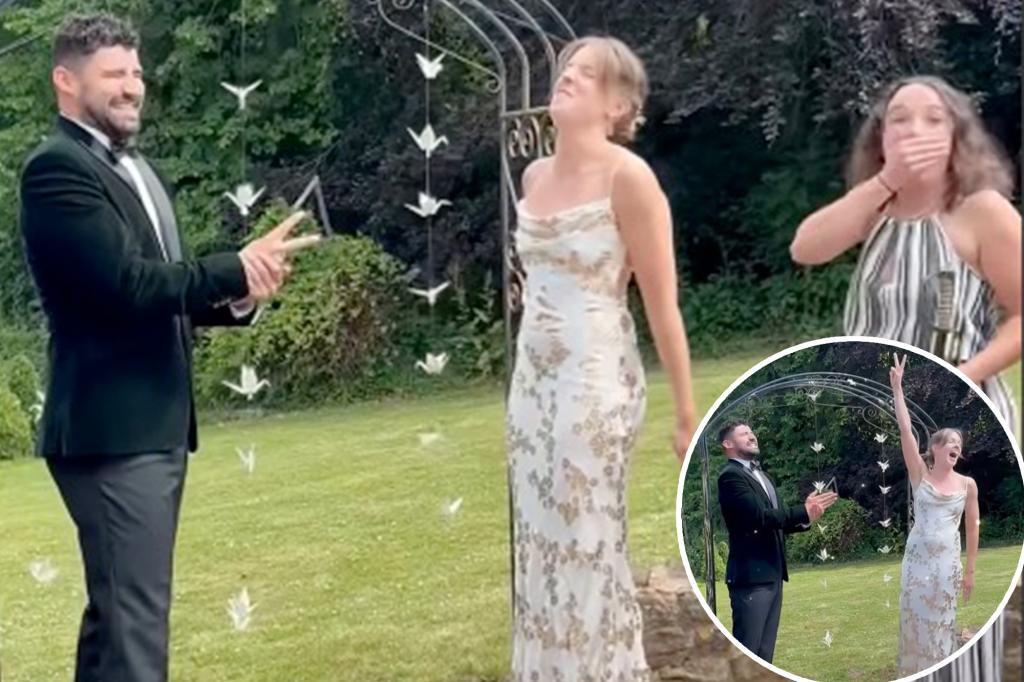 The bride and groom reveal a smart way to set the surname of whose surname - while still on the altar: 'That's too delightful'