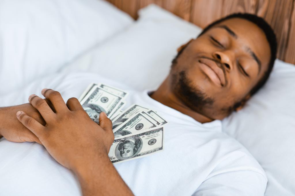 People with this habit of money are happy and quieter - no matter how much they do